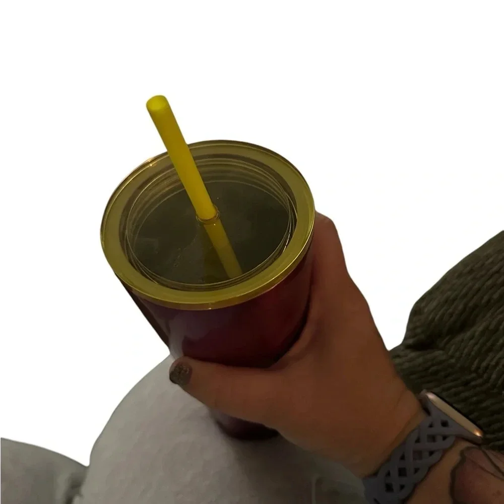 Starbucks 2023 Stainless Steel Petunia Cold Cup Pink 24oz Yellow Lid Straw - Picture 3 of 5